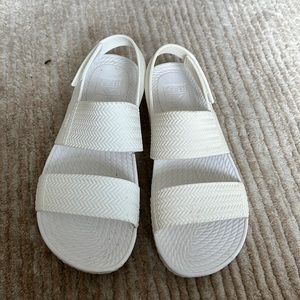 White reef water sandals